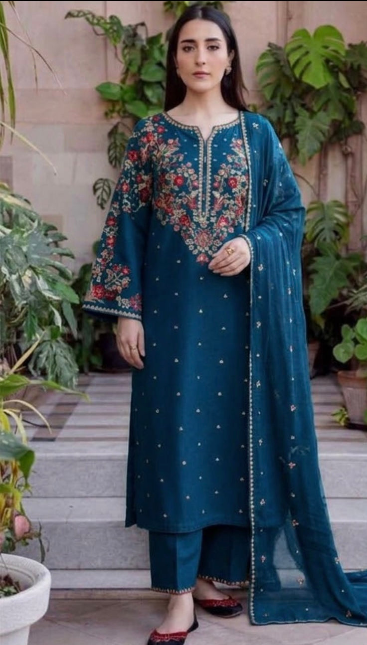 Winter Collection Dhanak 3pc fully embroidered (Copy 3)