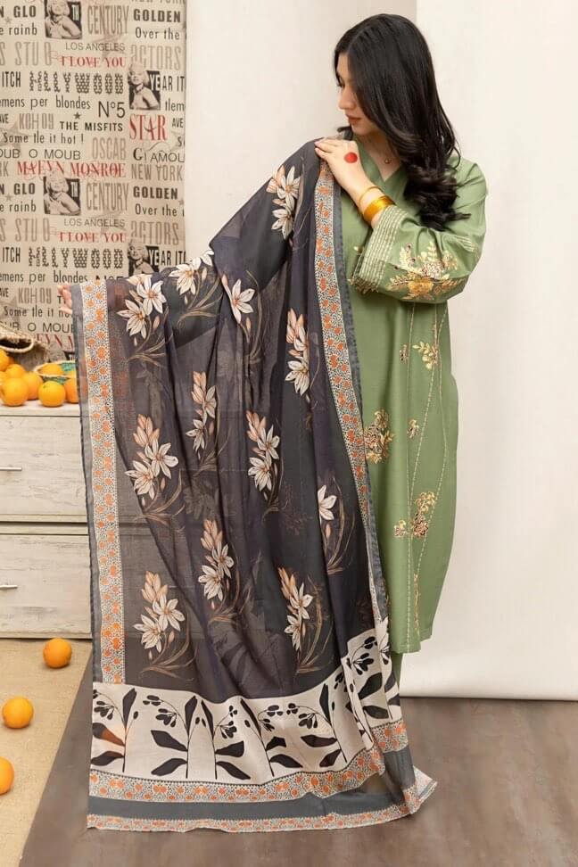 Luxury Embroidered Lawn 3Pc – Unstitched with Printed Dupatta (SF-1050)