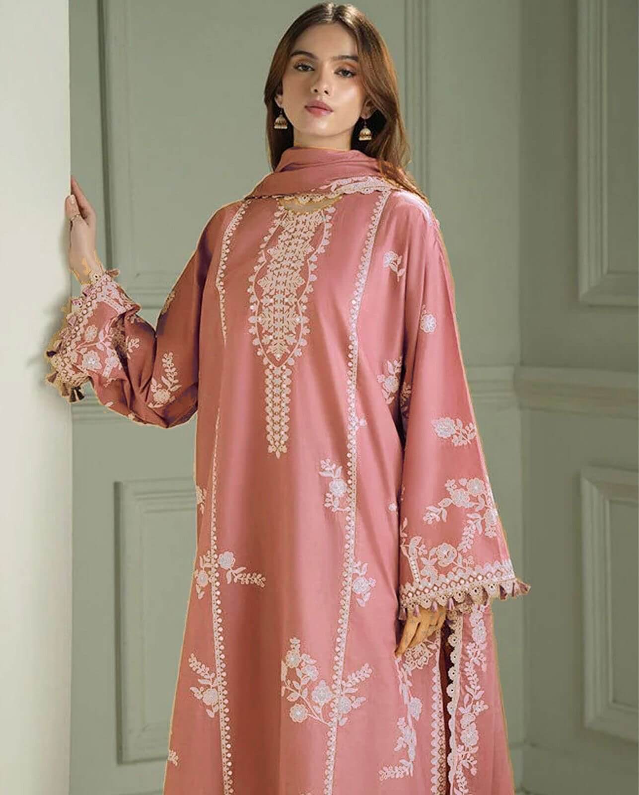 Luxury Embroidered Lawn 3Pc – Unstitched with Printed Dupatta (SF-1084)